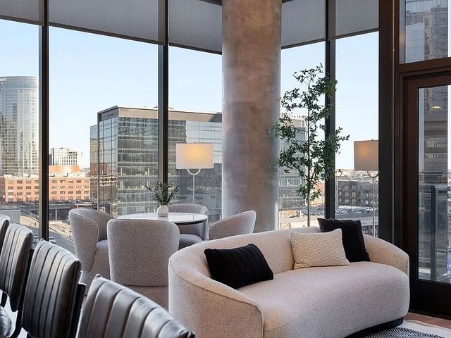 1212 Demonbreun St Apt 615, Nashville, TN 37203