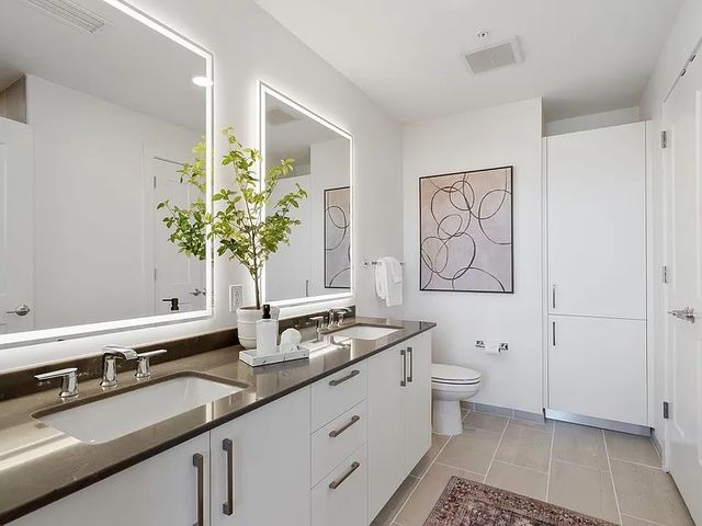 1212 Demonbreun St Apt 615, Nashville, TN 37203