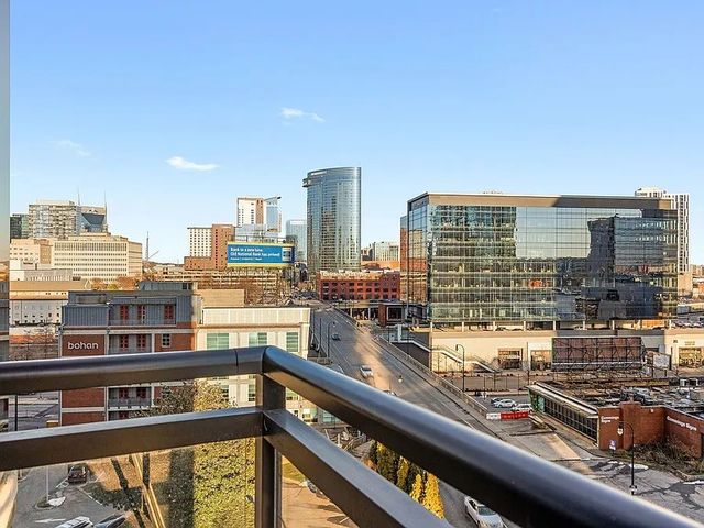 1212 Demonbreun St Apt 615, Nashville, TN 37203
