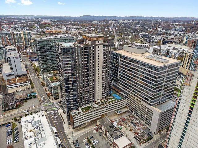 1212 Demonbreun St Apt 615, Nashville, TN 37203