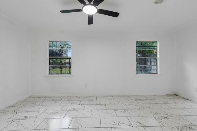 9925 Homeplace Drive, Dallas, TX 75217