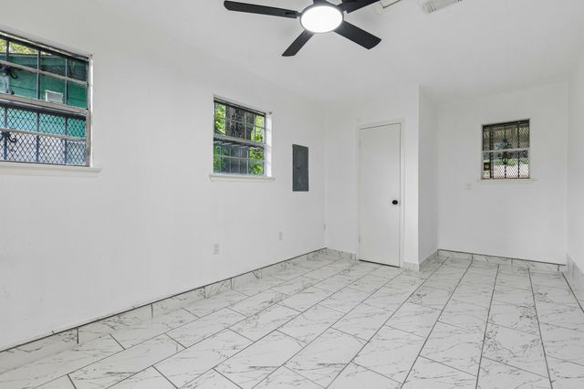 9925 Homeplace Drive, Dallas, TX 75217