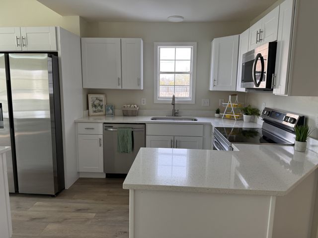 3005 West Dr, Greenbrier, TN 37073