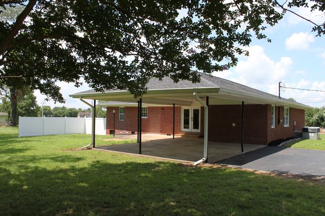 1789 Hartsville Pike, Lebanon, TN 37087