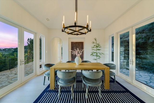 5304 Scenic View DR, Austin, TX 78746