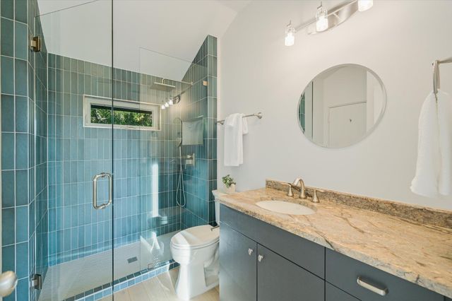 5304 Scenic View DR, Austin, TX 78746