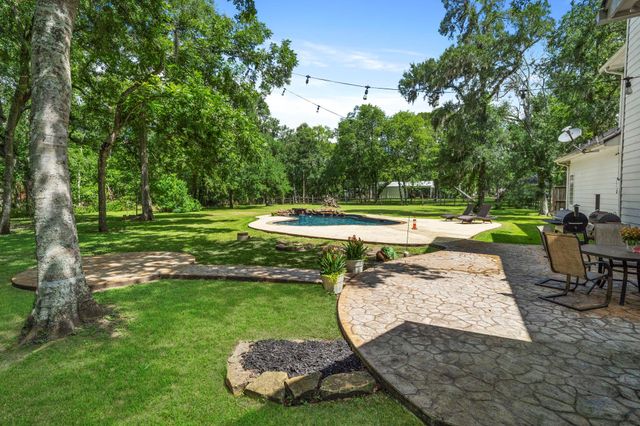 13502 E Brazos Bend Drive, Needville, TX 77461