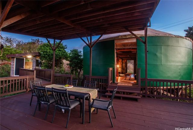 65-500 Kaukonahua Road 18, Waialua, HI 96791