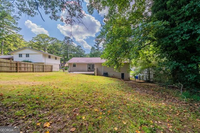 1518 Pine Glen Circle, Decatur, GA 30035