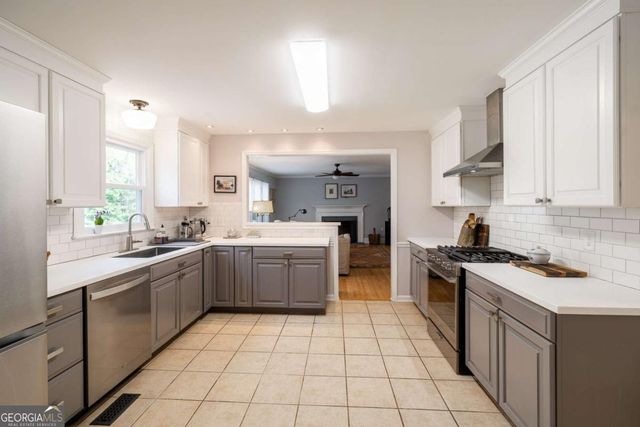 121 Ashbrook Drive, Athens, GA 30605