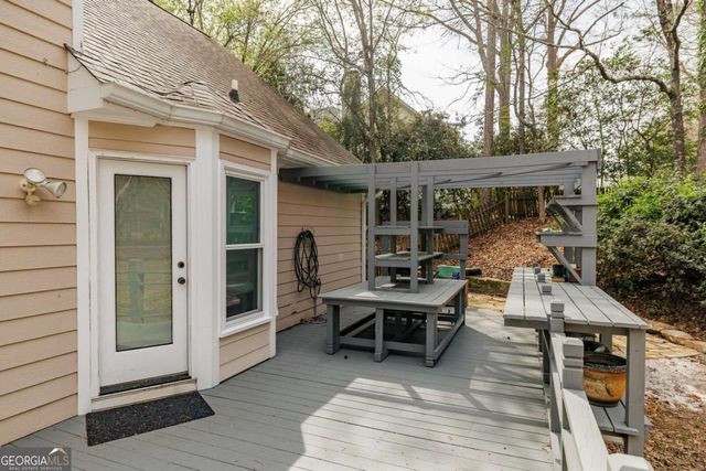 121 Ashbrook Drive, Athens, GA 30605