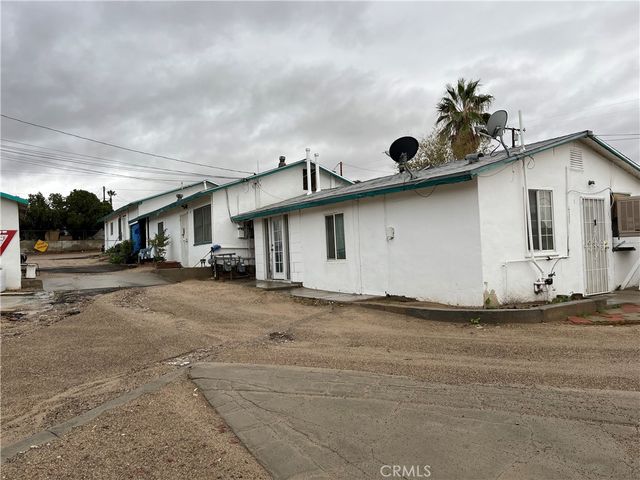 604 E Buena Vista, Barstow, CA 92311