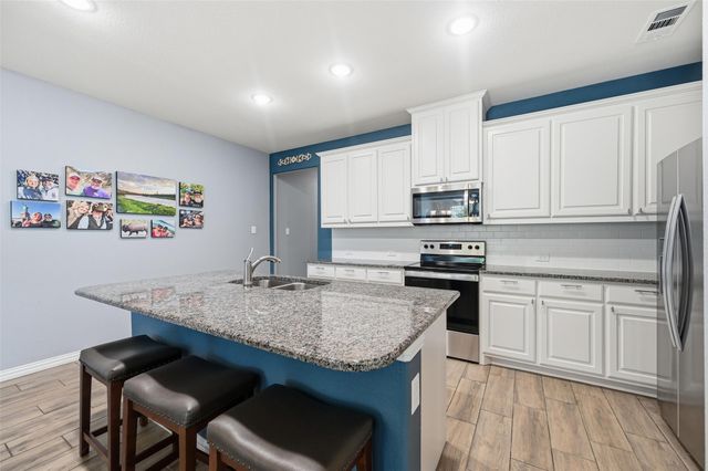 6708 Farsight Drive, Fort Worth, TX 76179