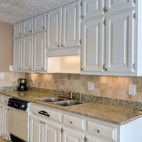 5433 Park Place S, Atlanta, GA 30349