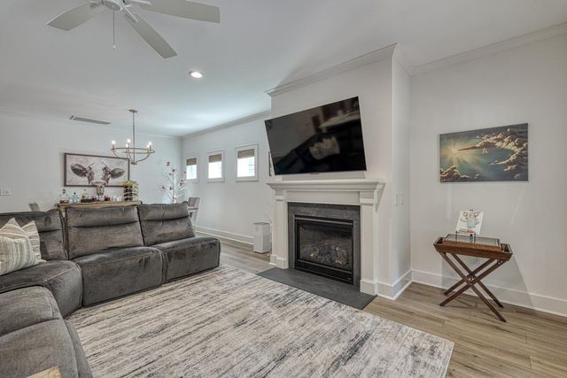 443 Brunswick Lane, Inman, SC 29349