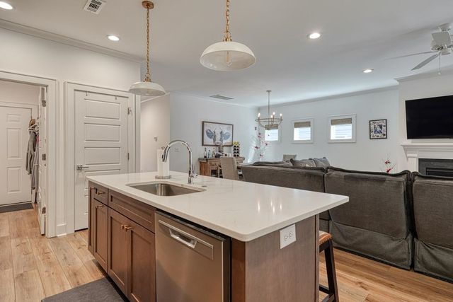 443 Brunswick Lane, Inman, SC 29349