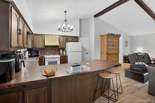 3071 Morrish Road, Swartz Creek, MI 48473
