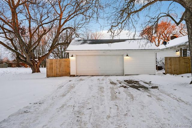 3071 Morrish Road, Swartz Creek, MI 48473