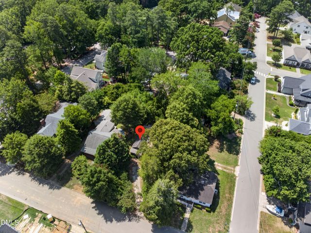 415 Willow Street, Cary, NC 27511