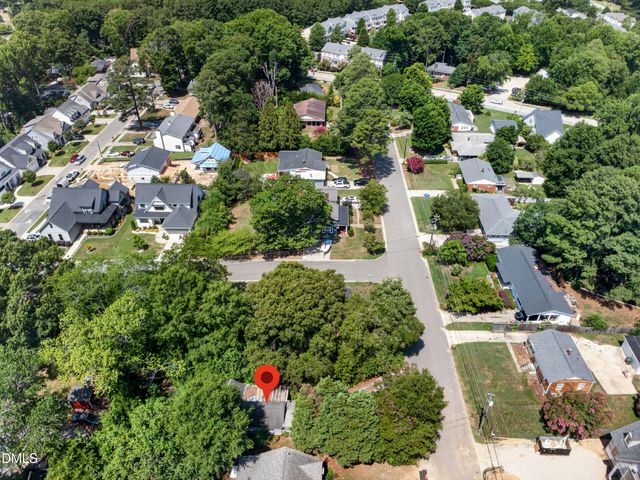 415 Willow Street, Cary, NC 27511