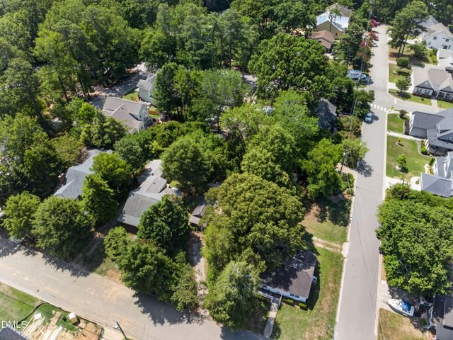 415 Willow Street, Cary, NC 27511