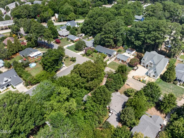 415 Willow Street, Cary, NC 27511
