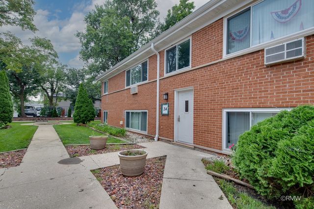 34 N Main Street 1S, Glen Ellyn, IL 60137