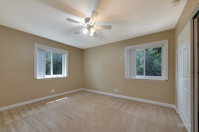 34 N Main Street 1S, Glen Ellyn, IL 60137