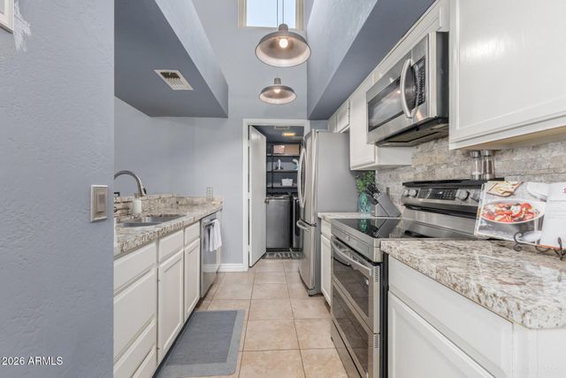 1111 W SUMMIT Place 29, Chandler, AZ 85224