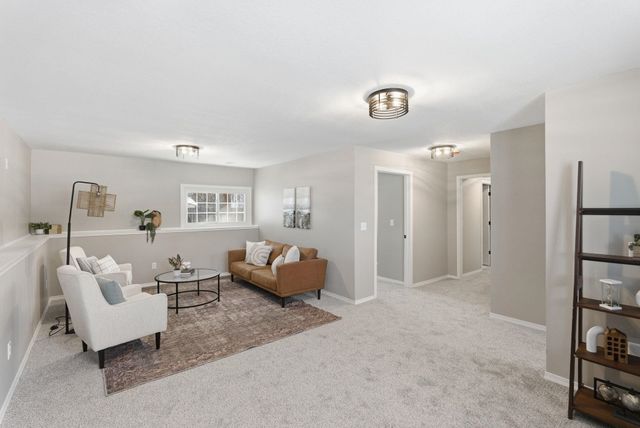 2130 N Pine Grove St, Wichita, KS 67212