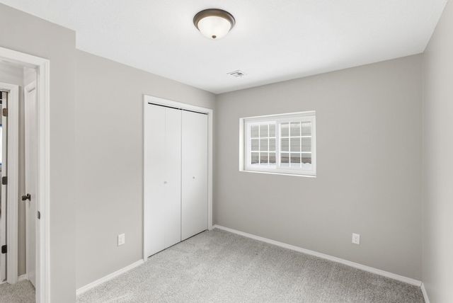 2130 N Pine Grove St, Wichita, KS 67212