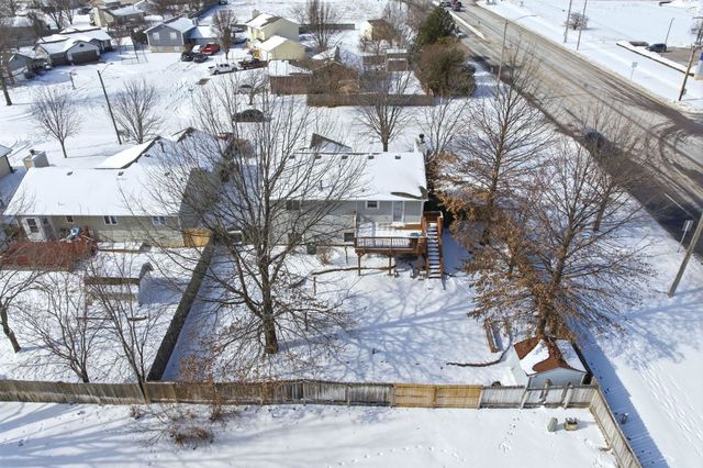 2130 N Pine Grove St, Wichita, KS 67212