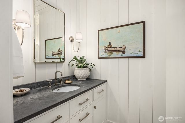 27584 Anchor Place NW, Poulsbo, WA 98370