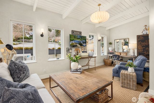 27584 Anchor Place NW, Poulsbo, WA 98370