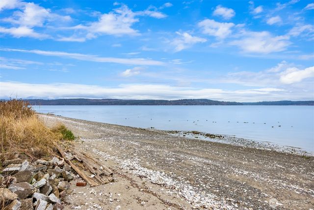 27584 Anchor Place NW, Poulsbo, WA 98370