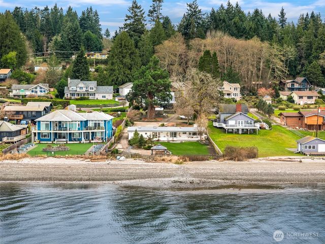 27584 Anchor Place NW, Poulsbo, WA 98370