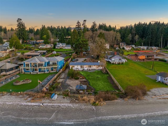 27584 Anchor Place NW, Poulsbo, WA 98370
