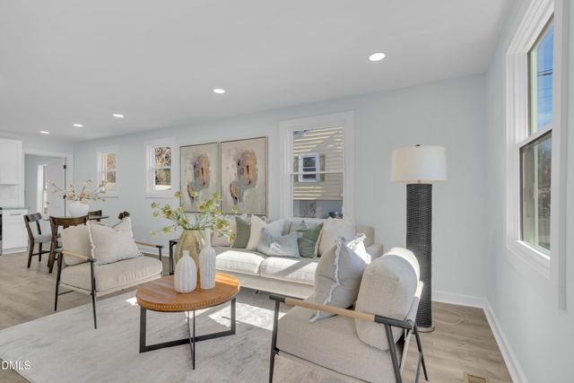 2113 Aiken Avenue, Durham, NC 27704