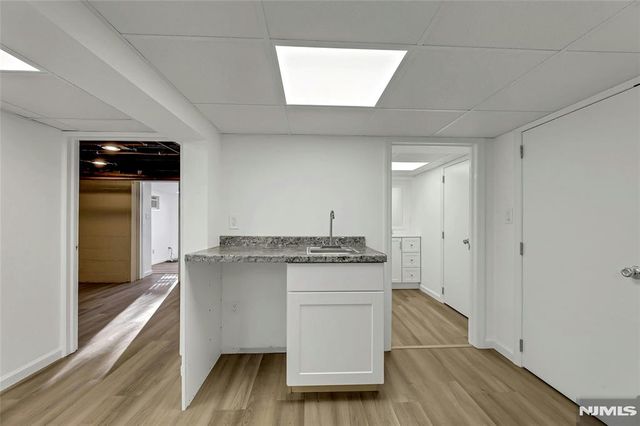 10 W Lake Drive, Wayne, NJ 07470