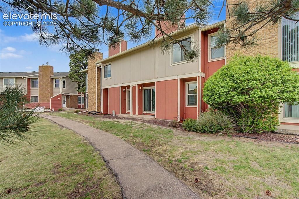 440 W Rockrimmon Boulevard C, Colorado Springs, CO 80919