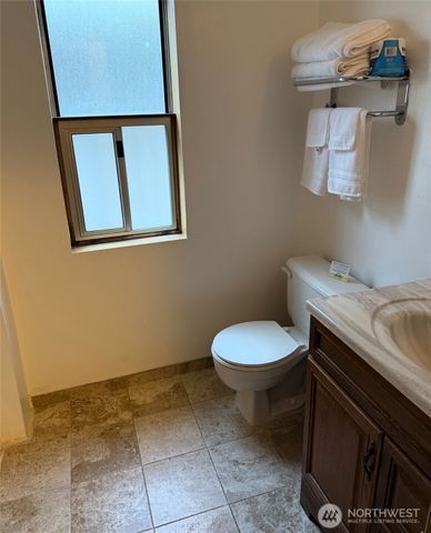 1120 N 91st Street, Seattle, WA 98103