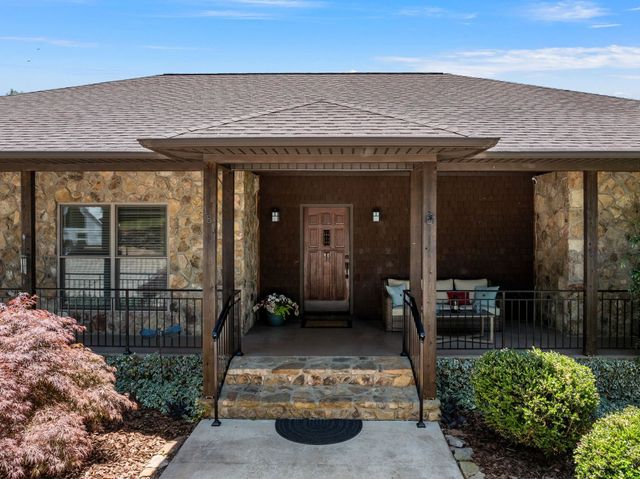 181 Lakeshore Drive, Chesnee, SC 29323