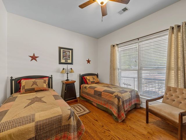 181 Lakeshore Drive, Chesnee, SC 29323