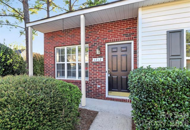 1712 Pergola Place, Charlotte, NC 28213
