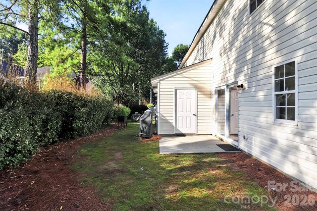 1712 Pergola Place, Charlotte, NC 28213