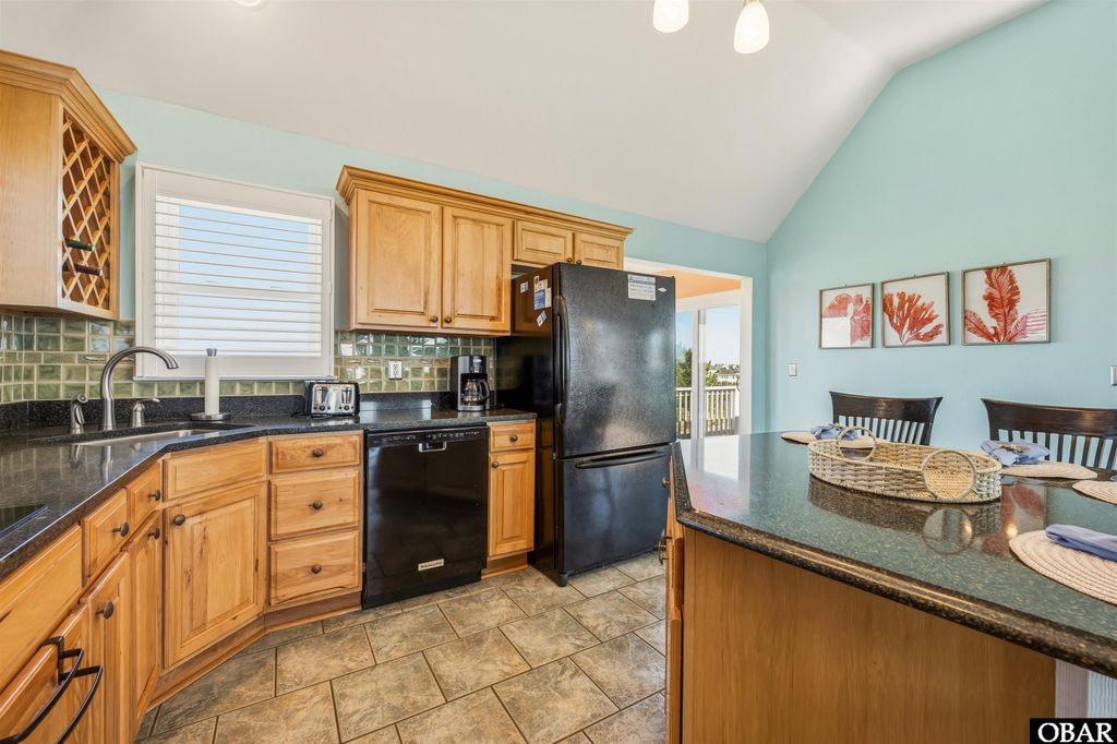 Image 12 of property listing at 5107 S Links Drive, Nags Head, NC 27959