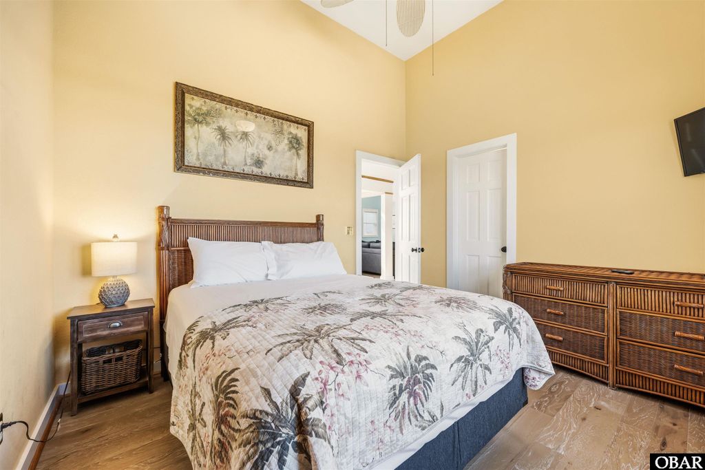 Image 22 of property listing at 5107 S Links Drive, Nags Head, NC 27959