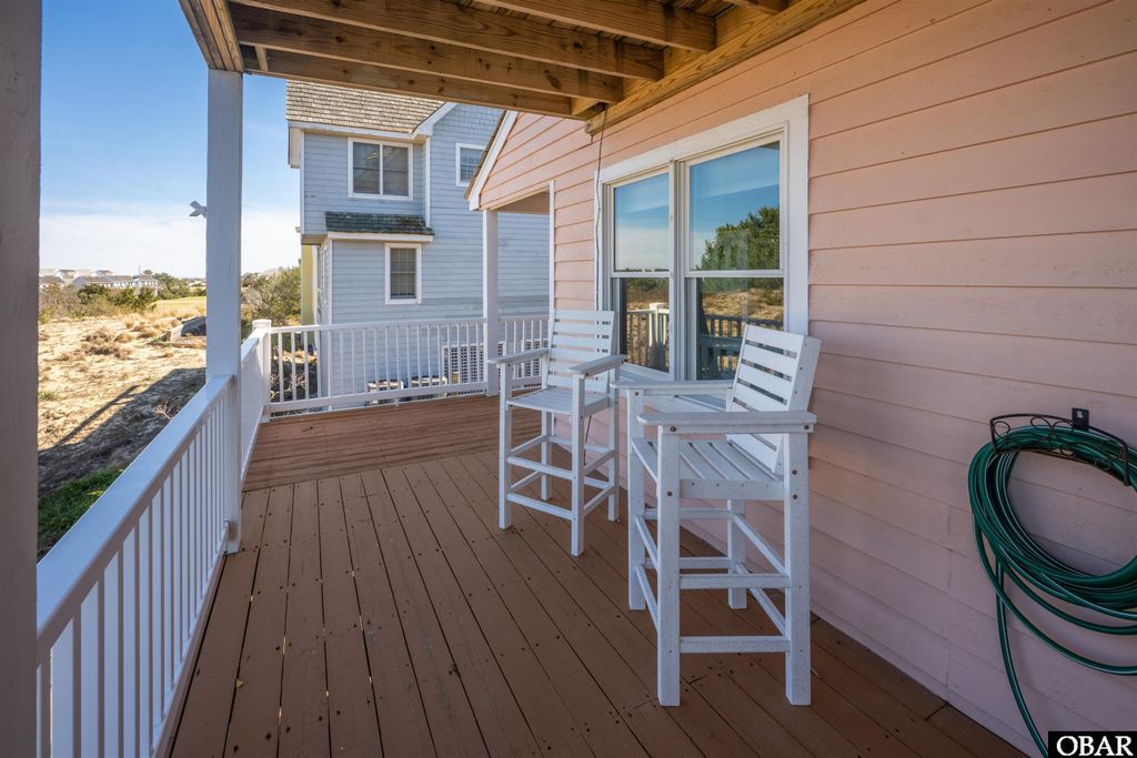 Image 30 of property listing at 5107 S Links Drive, Nags Head, NC 27959