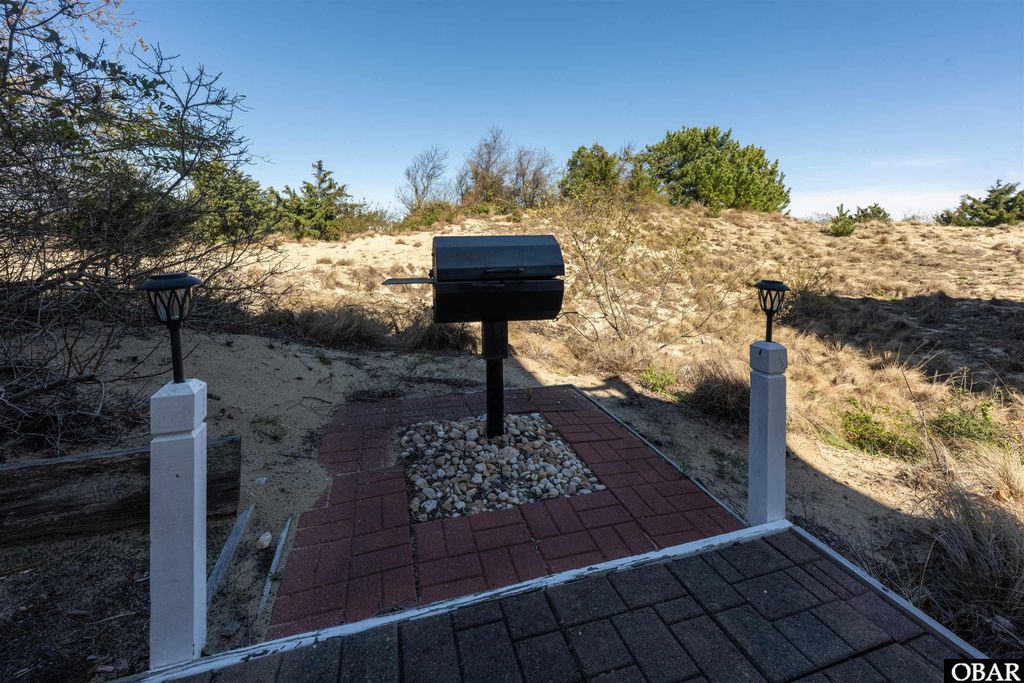 Image 37 of property listing at 5107 S Links Drive, Nags Head, NC 27959