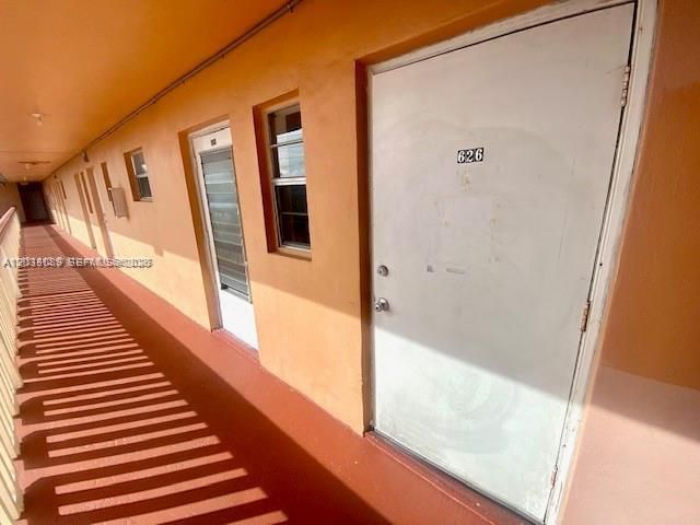 18700 NE 3rd Ct 626, Miami, FL 33179